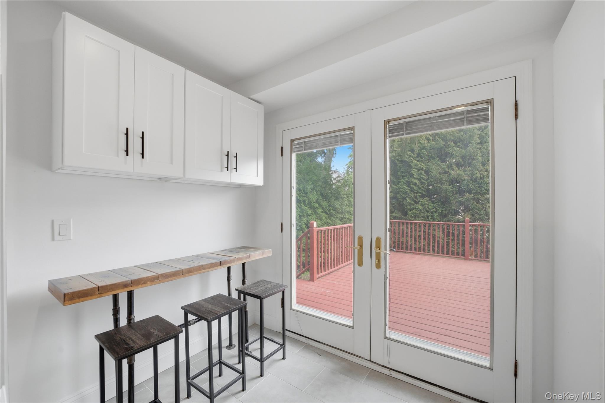 144 Bell Road Scarsdale, NY 10583 - Photo 16 of 49 Breakfast nook