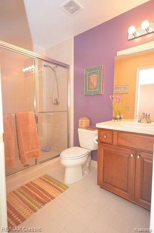 48229 Inveraray Road Canton, MI 48188 - Photo 19 of 31 Guest suite bath