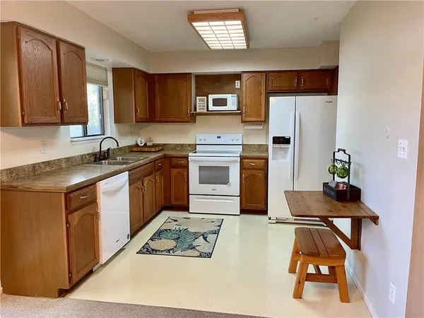 $160,000 | 5776 North Anita Avenue, Kansas City, MO 64151