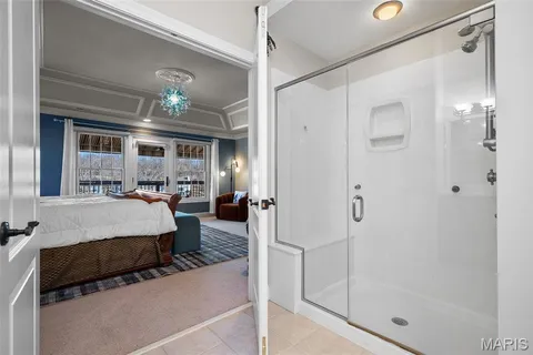 $998,000 | 9895 East Vista Drive, Hillsboro, MO 63050