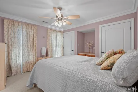 $998,000 | 9895 East Vista Drive, Hillsboro, MO 63050