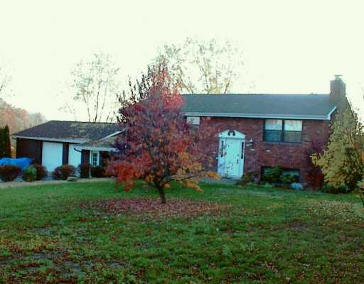 440 Aten Road Coraopolis, PA 15108 - Photo 1 of 8 Exterior Front.