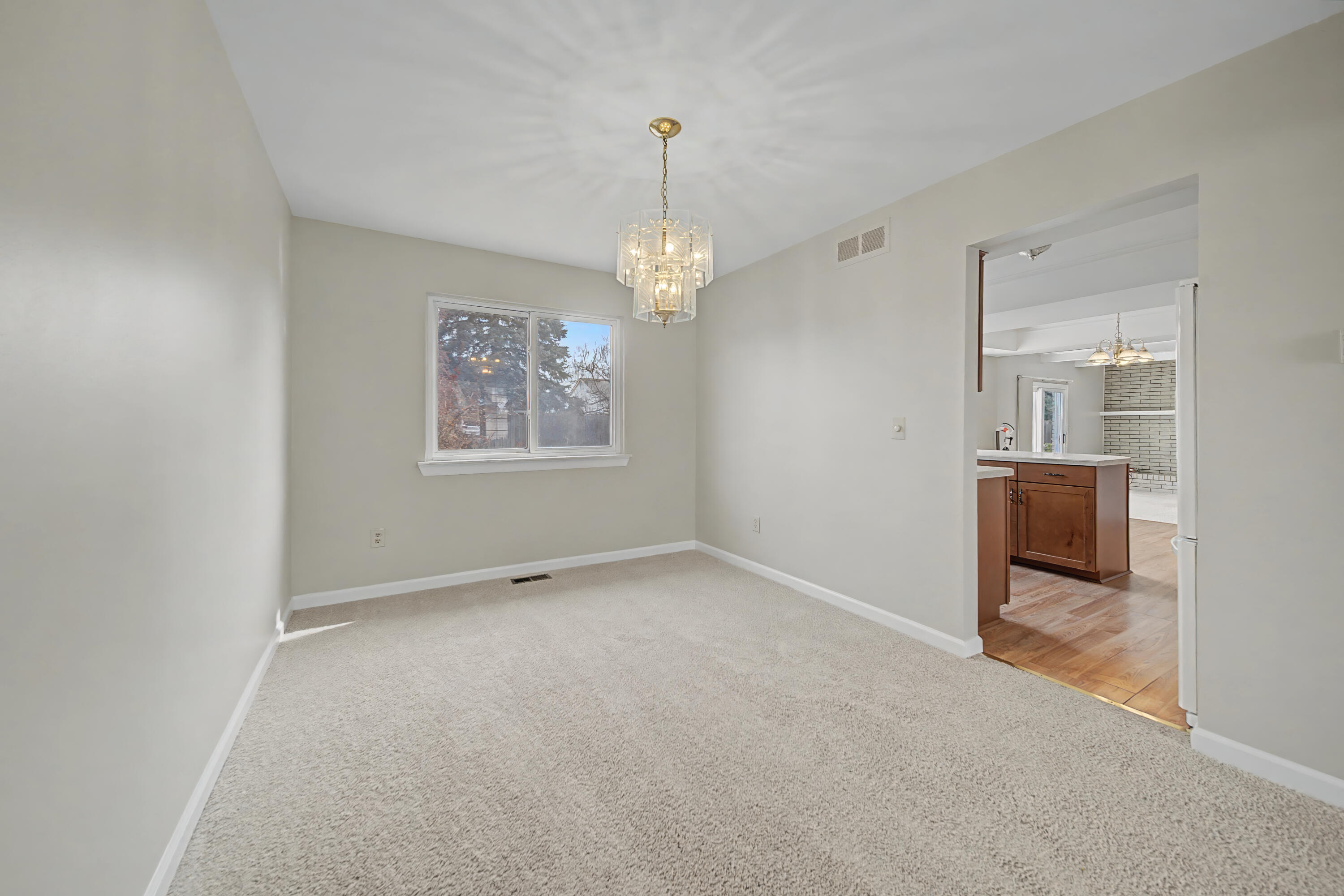 9717 Rose Taylor, MI 48180 - Photo 10 of 45 Dining Room