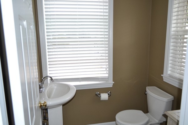 65 Macon Road Burlington, MA 01803 - Photo 17 of 30 Gallery Image 17