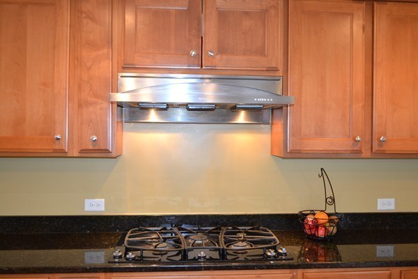 65 Macon Road Burlington, MA 01803 - Photo 5 of 30 Gallery Image 5