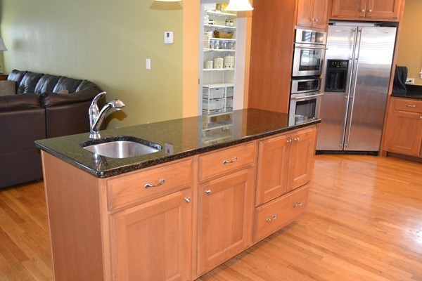 65 Macon Road Burlington, MA 01803 - Photo 6 of 30 Gallery Image 6