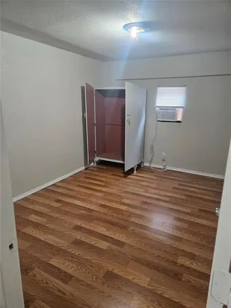 $1,350 | 2604 Bomar Avenue, Unit 2610, Fort Worth, TX 76103