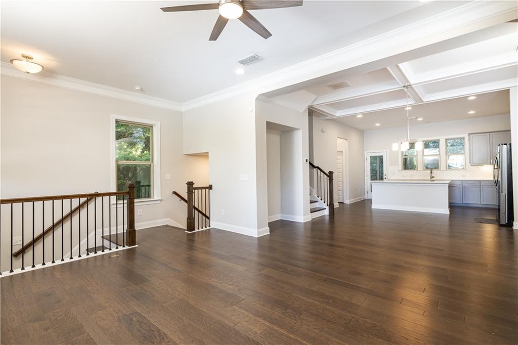 3163 Rutter Drive, Unit 31 Atlanta, GA 30345 - Photo 8 of 47 Gallery Image 8
