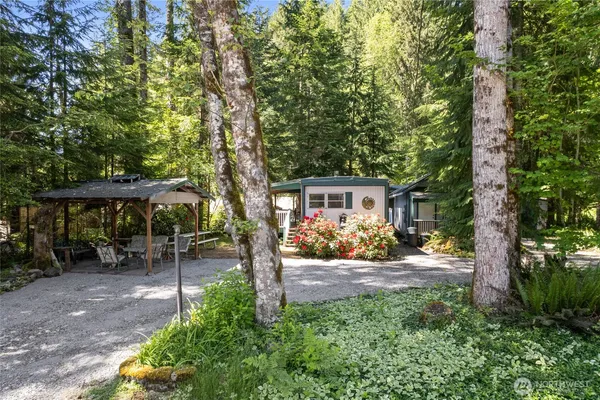 $300,000 | 146 Paradise Drive, Ashford, WA 98304
