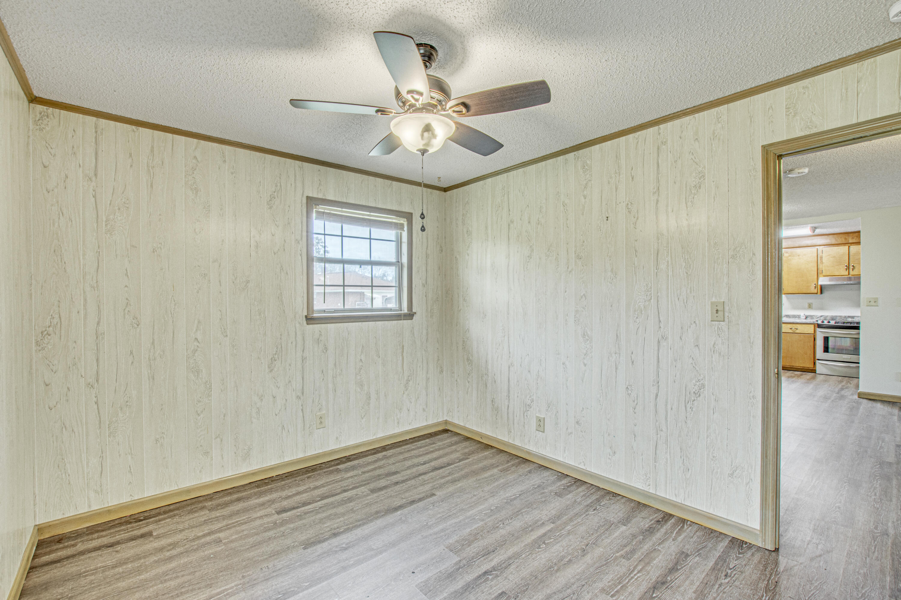 102 Dukes Street St. George, SC 29477 - Photo 8 of 14 5