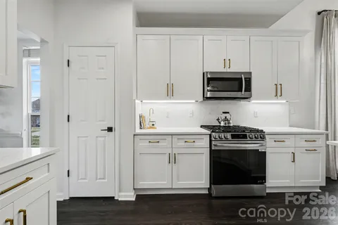 $549,000 | 9152 Snow Hill Court, Charlotte, NC 28269