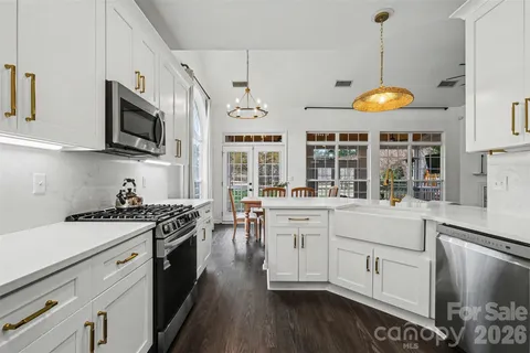 $549,000 | 9152 Snow Hill Court, Charlotte, NC 28269