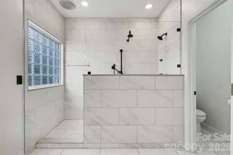 $549,000 | 9152 Snow Hill Court, Charlotte, NC 28269