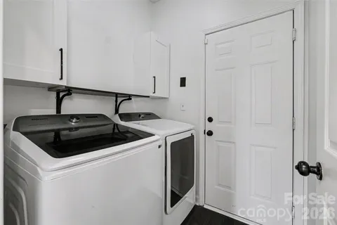 $549,000 | 9152 Snow Hill Court, Charlotte, NC 28269