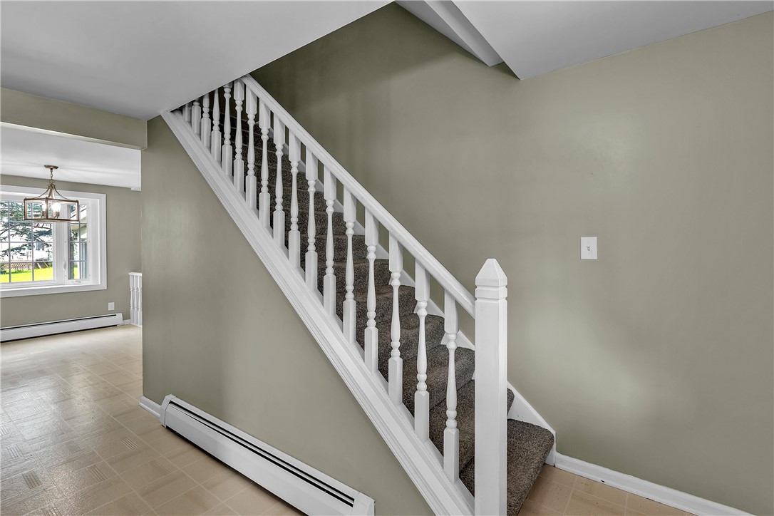 465 Rowley Road Cheektowaga, NY 14043 - Photo 8 of 46