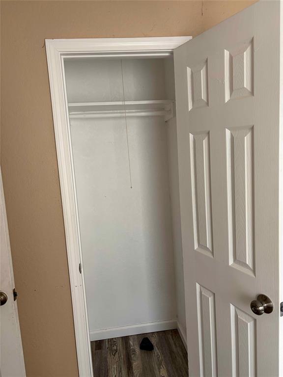 701 West Colorado Street Groesbeck, TX 76642 - Photo 7 of 12 View of closet