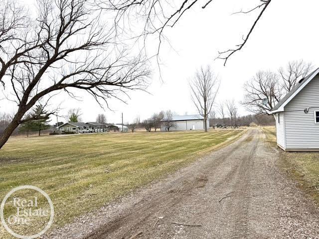 15594 Bryce Road Capac, MI 48014 - Photo 13 of 35