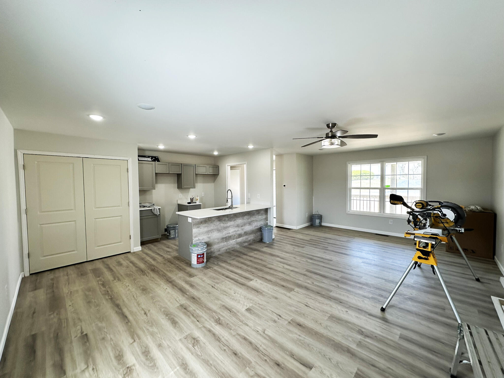 122 West Cedar Grove Road Irvine, KY 40336 - Photo 4 of 13 Eat-in Kitchen!