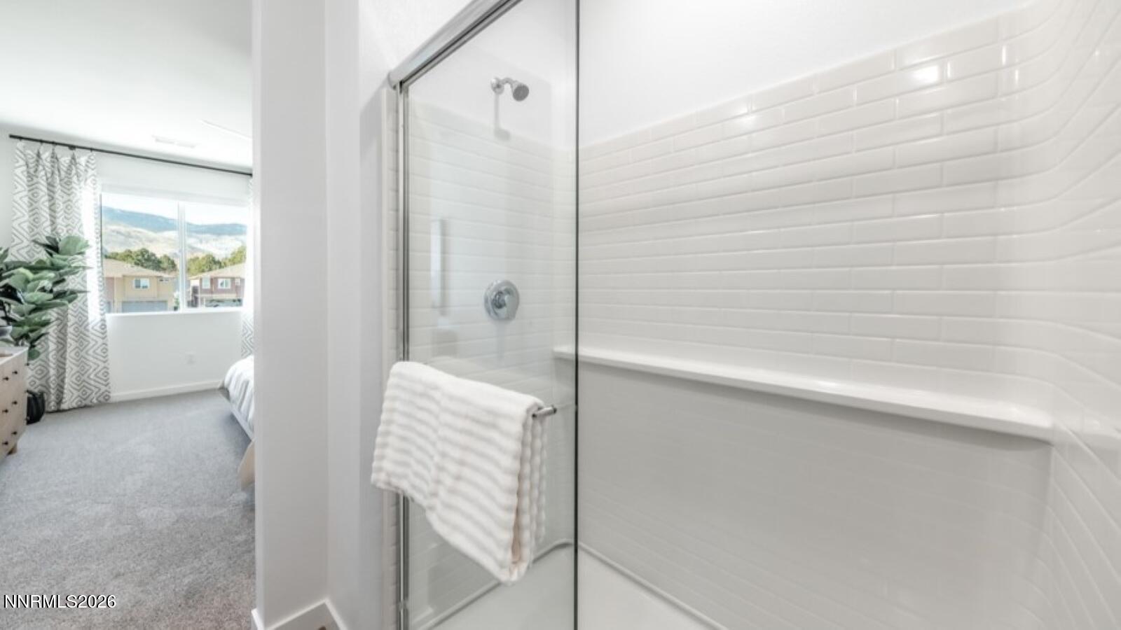 1014 Middle Gate Road Carson City, NV 89701 - Photo 22 of 26 Primary Bathroom