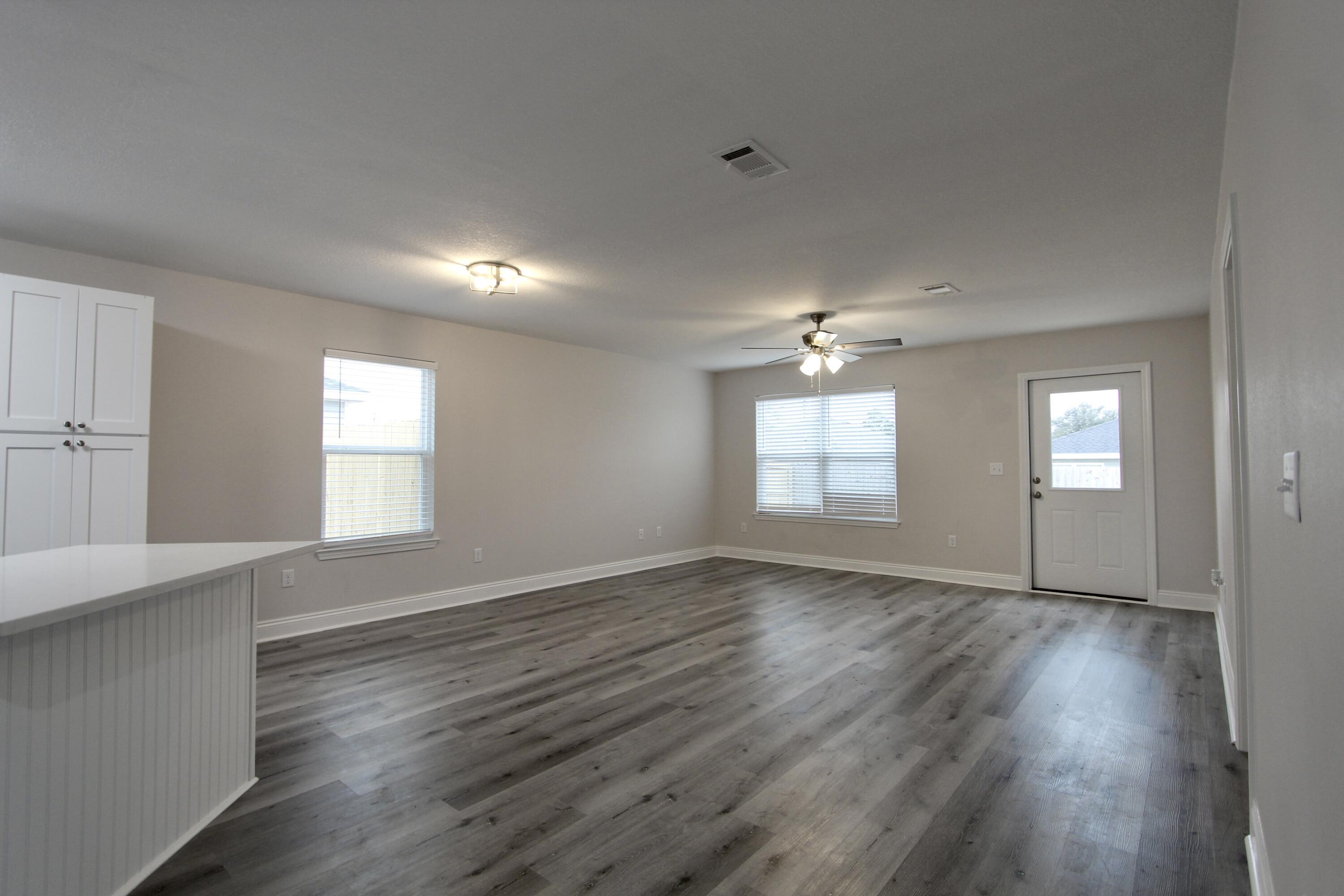 5380 Highview Drive Crestview, FL 32539 - Photo 7 of 17 IMG_0384