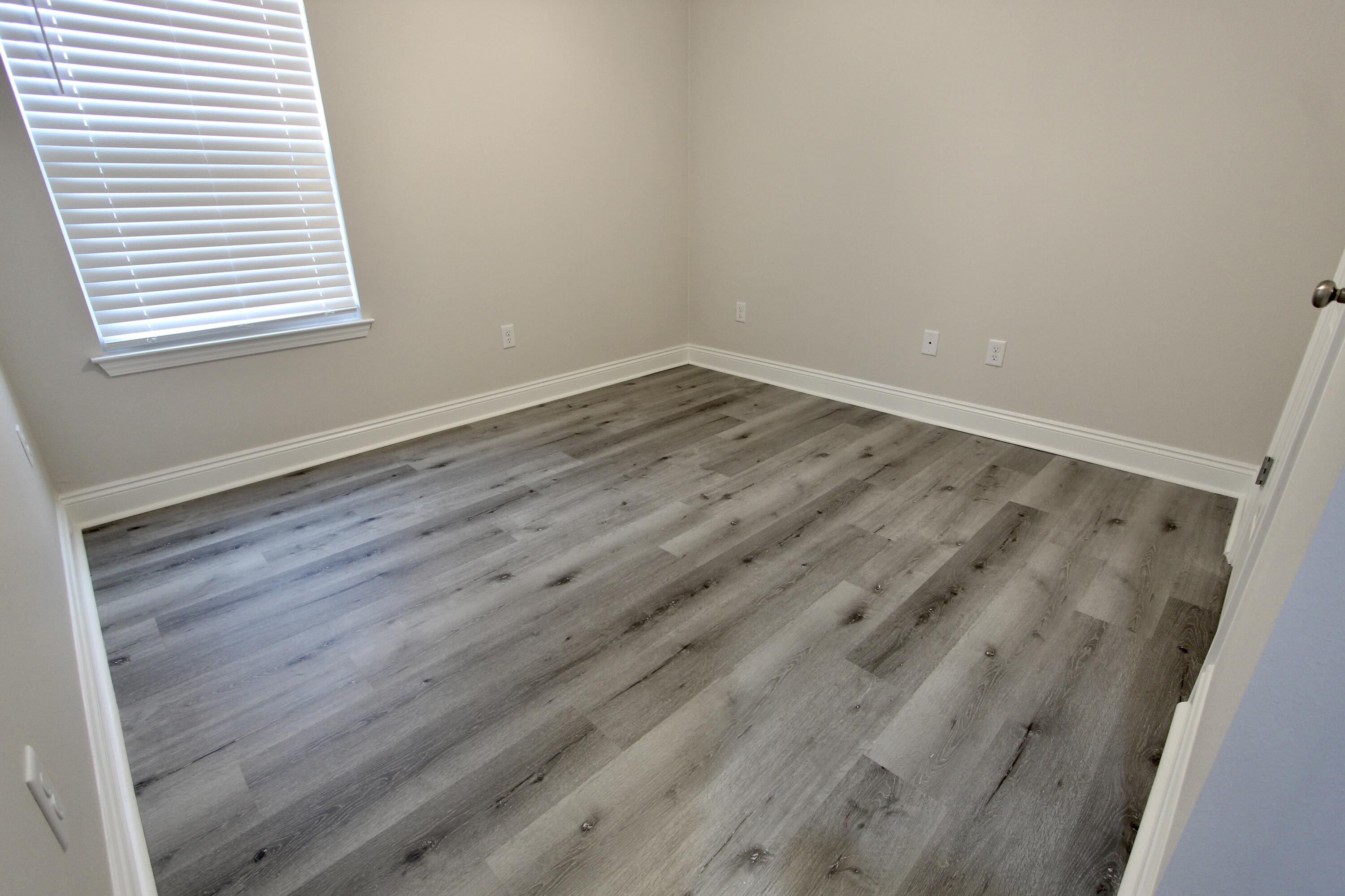 5380 Highview Drive Crestview, FL 32539 - Photo 10 of 17 IMG_0386