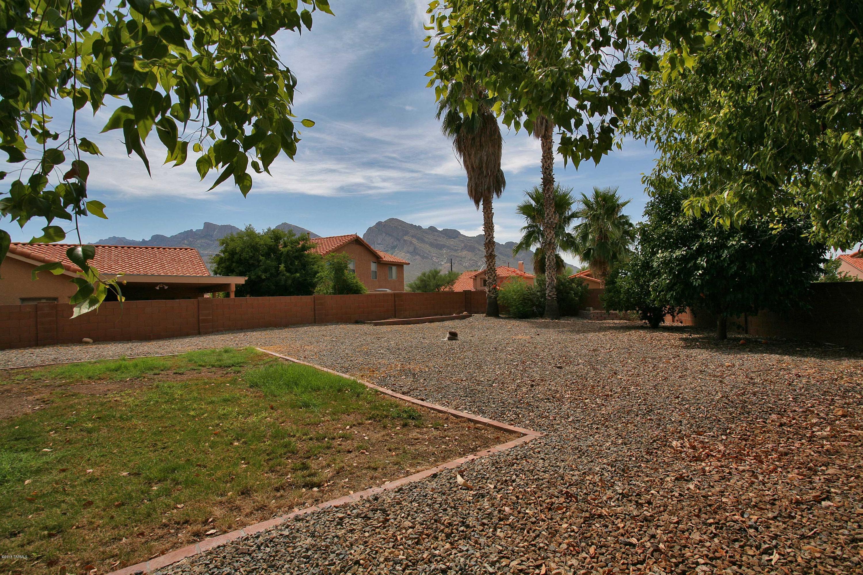 577 West Paseo Rio Grande Oro Valley, AZ 85737 - Photo 5 of 31