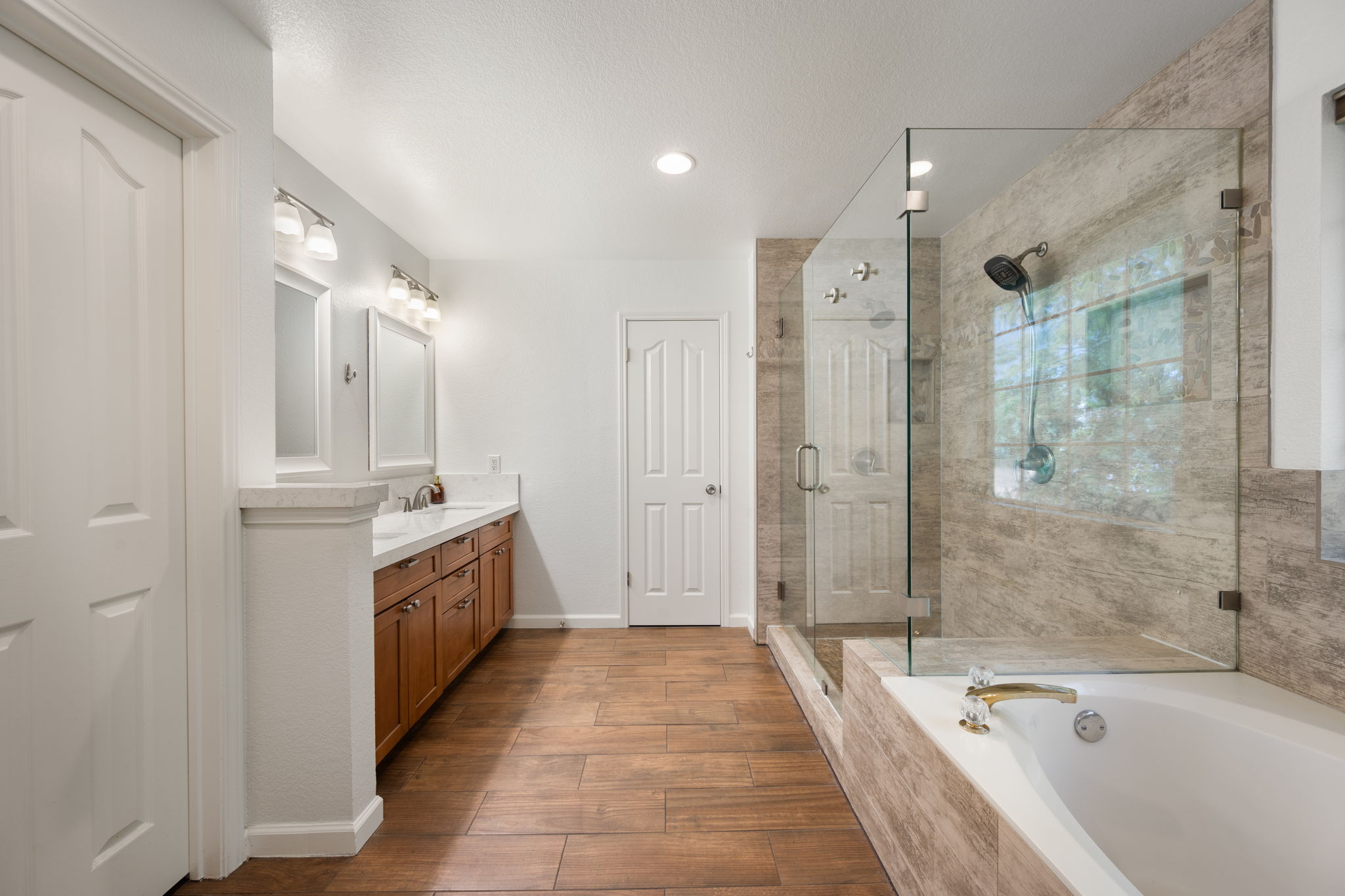7016 Bending Oak Road Austin, TX 78749 - Photo 15 of 25