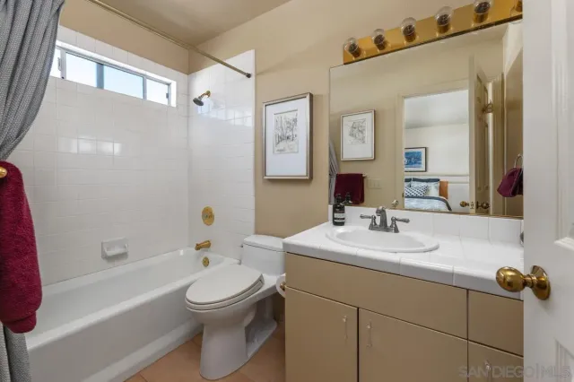 $995,000 | 1034 West Quince Street, San Diego, CA 92103