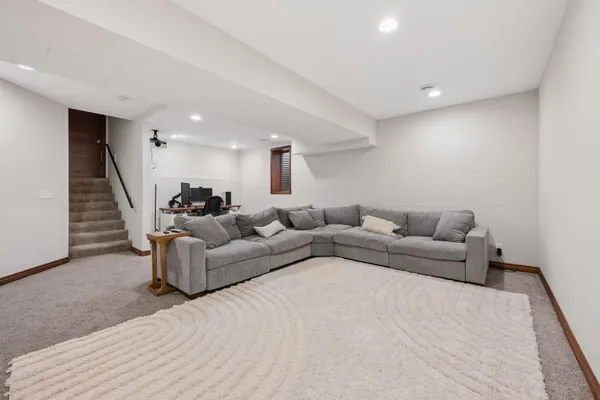 $525,000 | 10735 45th Avenue North, Plymouth, MN 55442