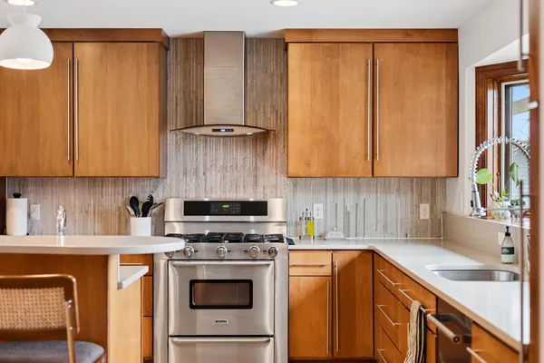 $525,000 | 10735 45th Avenue North, Plymouth, MN 55442