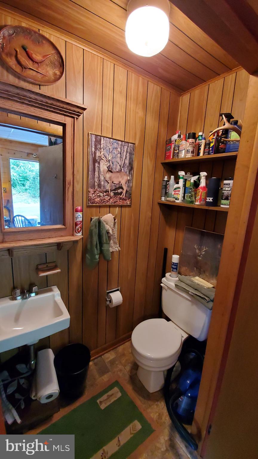 13706 Pinto Road Southwest Cumberland, MD 21502 - Photo 13 of 49 Gallery Image 13
