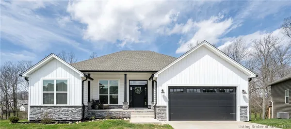 $385,000 | 6019 Crestview Lane, Georgetown, IN 47122