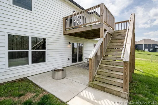 $385,000 | 6019 Crestview Lane, Georgetown, IN 47122