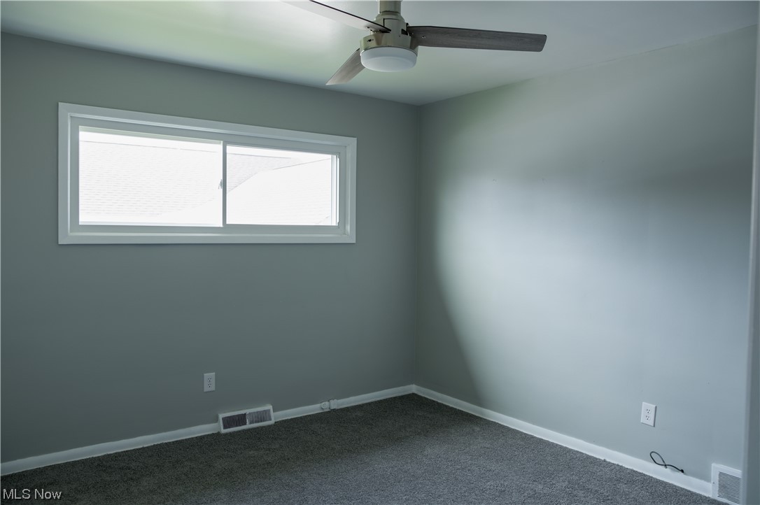 4501 Longleaf Road Warrensville Heights, OH 44128 - Photo 16 of 22