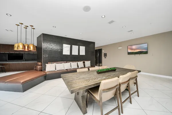 $1,195 | 3800 Main Street, Unit 1 226, Houston, TX 77002