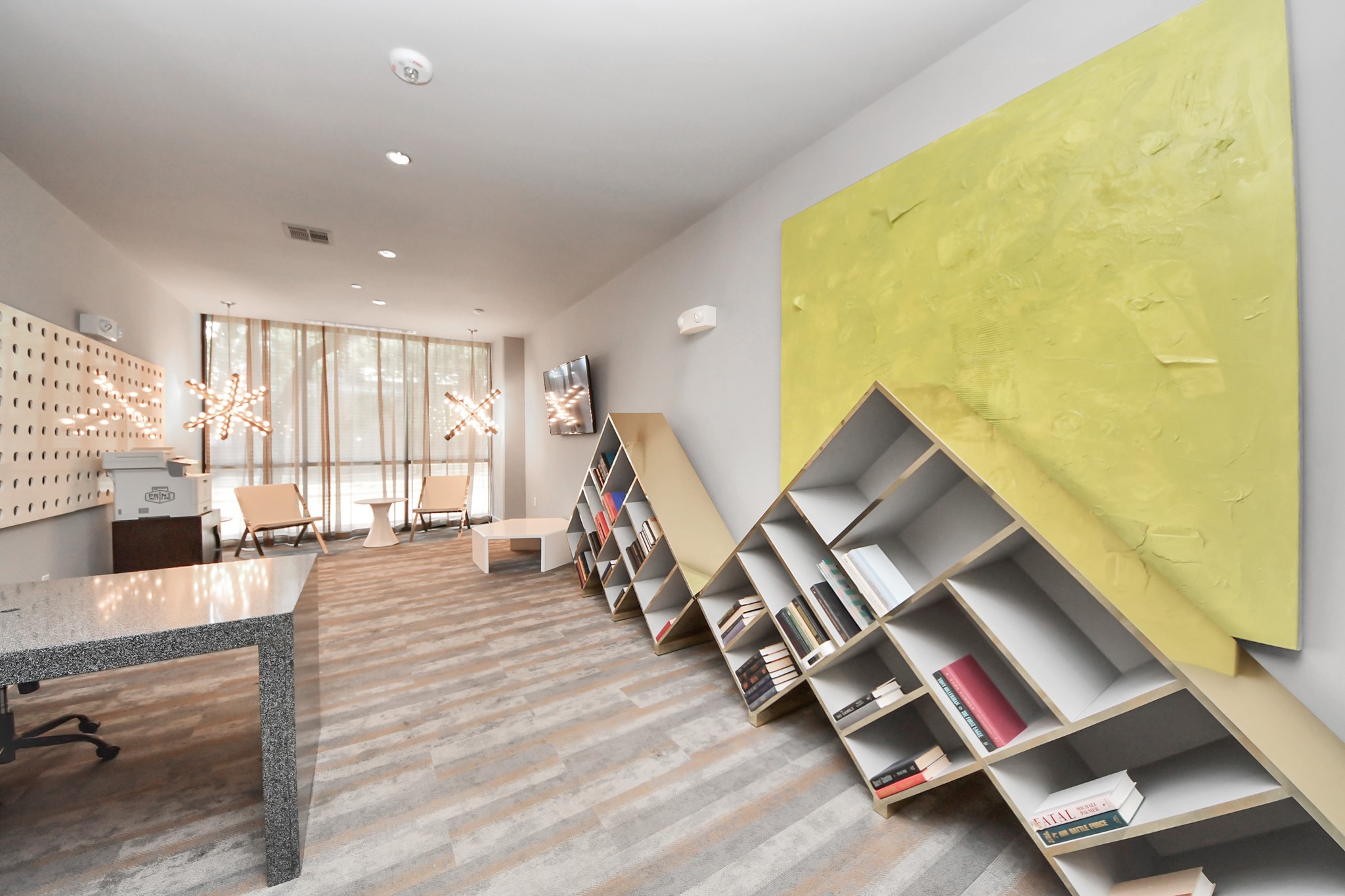 3800 Main Street, Unit 1 226 Houston, TX 77002 - Photo 20 of 50 a living room with furniture and wooden floor