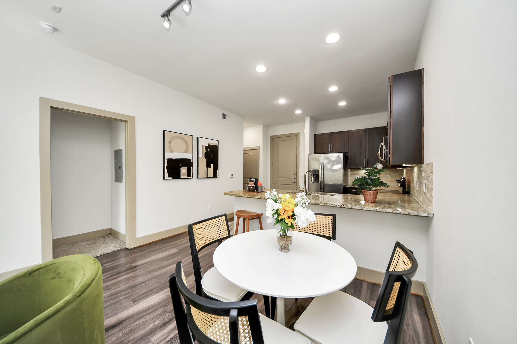 3800 Main Street, Unit 1 226 Houston, TX 77002 - Photo 28 of 50 a view of kitchen dining table and chairs