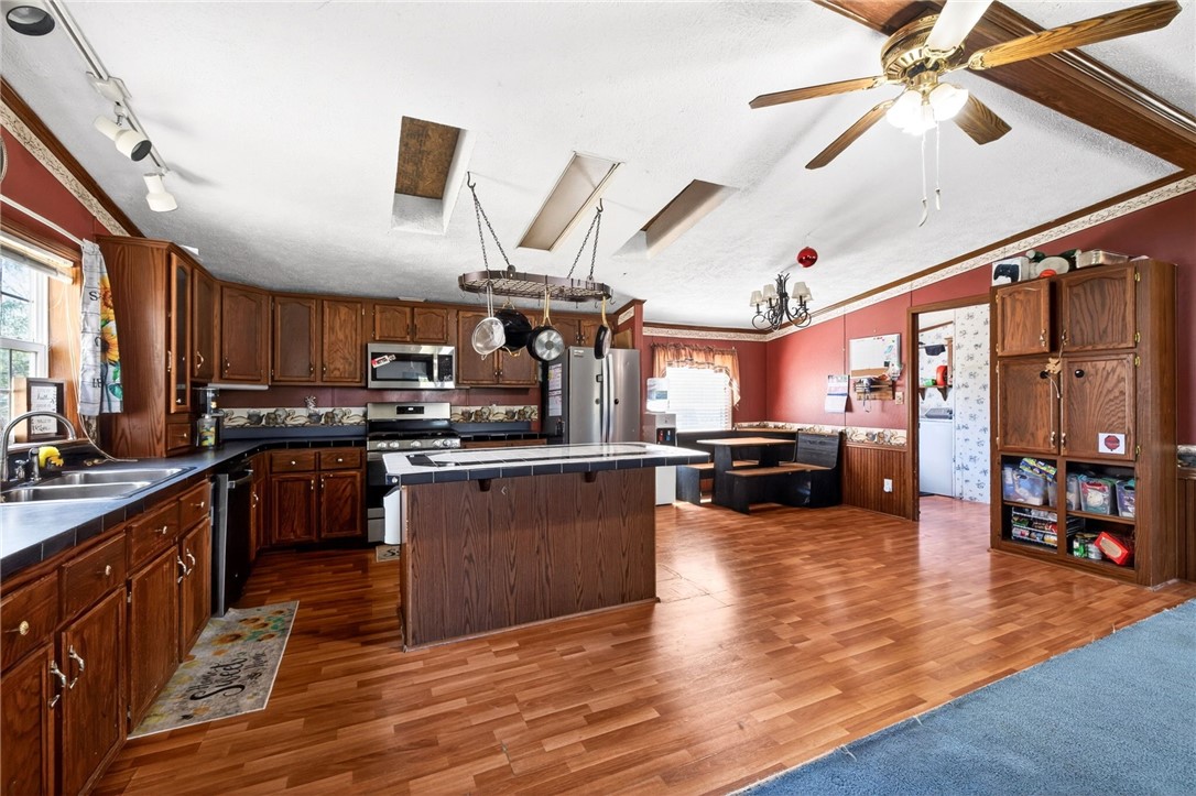 558 Yale Farm Road Varick, NY 14541 - Photo 9 of 45