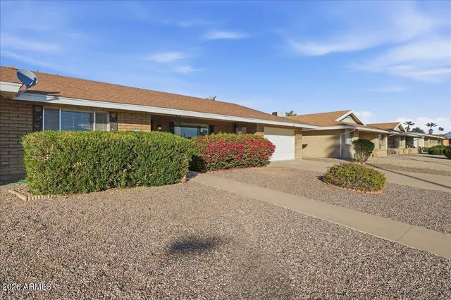 $1,595 | 6408 East Butte Street, Mesa, AZ 85205