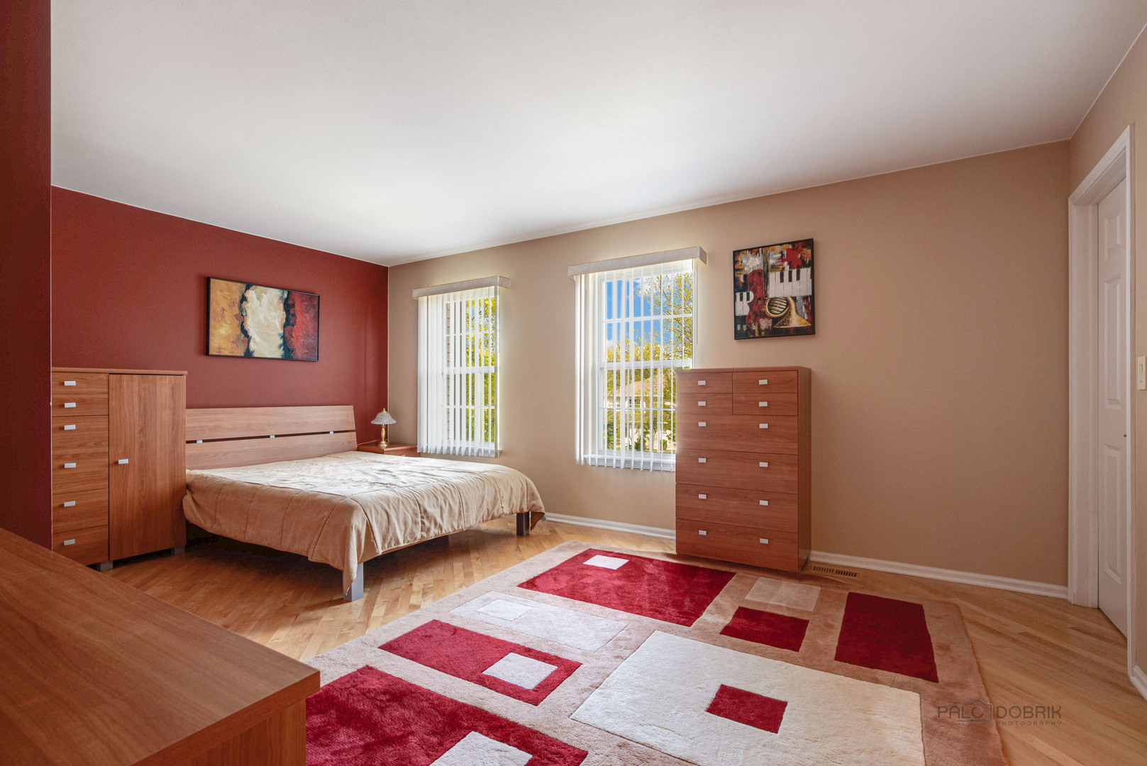 Undisclosed Address Long Grove, IL 60060 - Photo 22 of 35 a bedroom with two beds and a dresser