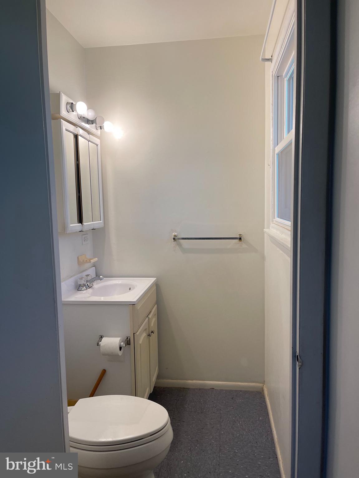 302 Hammershire Road Reisterstown, MD 21136 - Photo 14 of 21 primary bedroom 1/2 bath