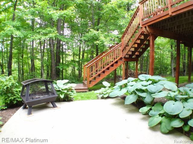 2242 Moorlands Howell, MI 48855 - Photo 45 of 54 047.jpg