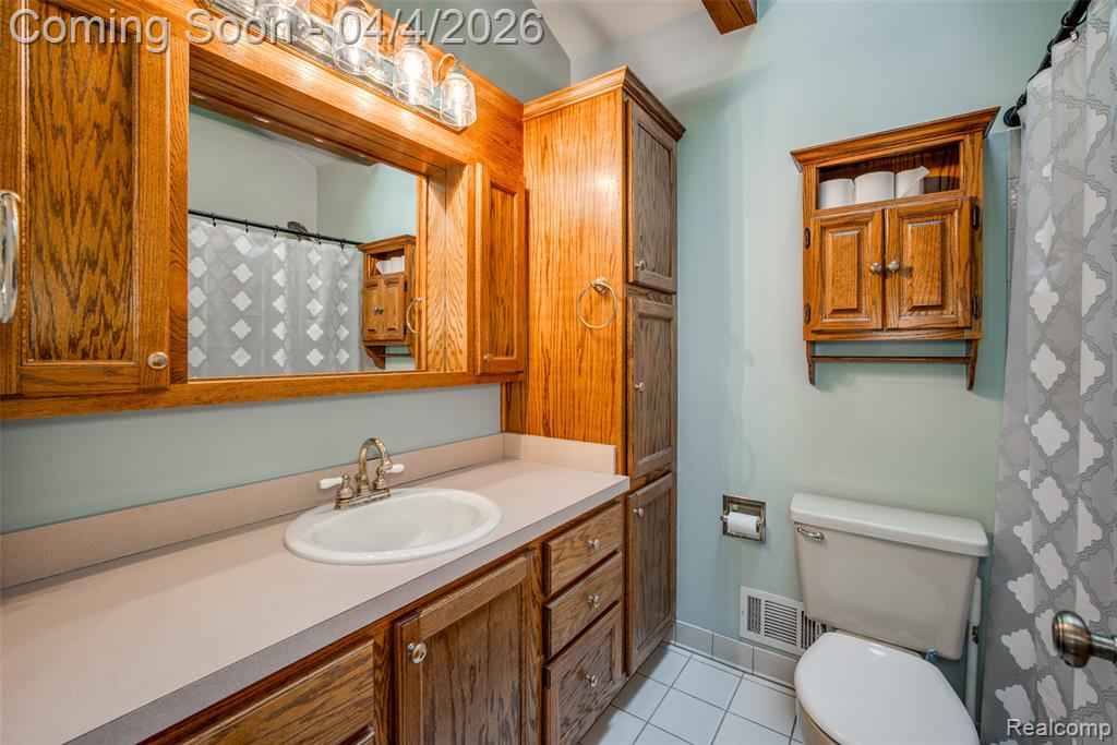 8183 Reese Road Clarkston, MI 48348 - Photo 18 of 41 Gallery Image 18