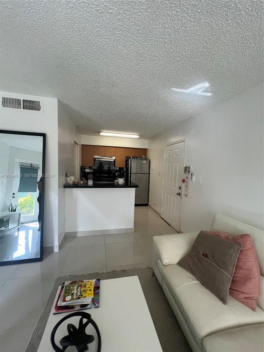 550 South Park Road, Unit 148 Hollywood, FL 33021 - Photo 4 of 15