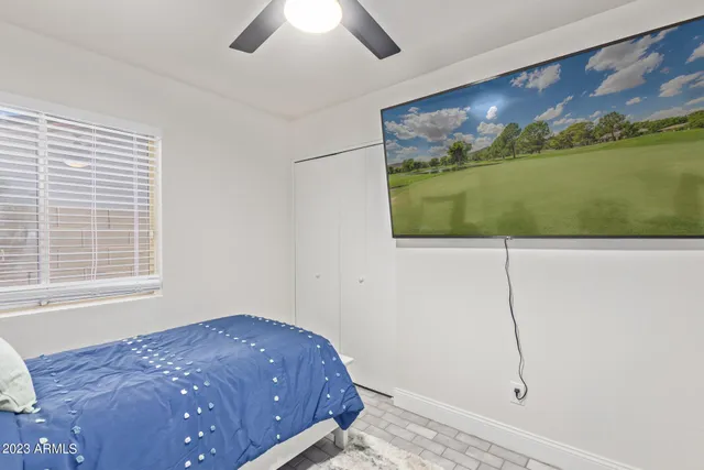 $8,995 | 114 West Hunter Street, Mesa, AZ 85201