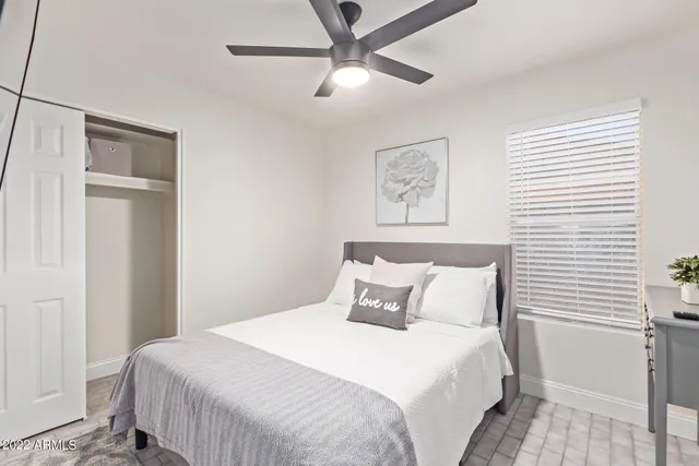 $8,995 | 114 West Hunter Street, Mesa, AZ 85201