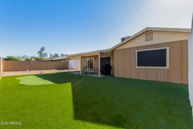 $8,995 | 114 West Hunter Street, Mesa, AZ 85201