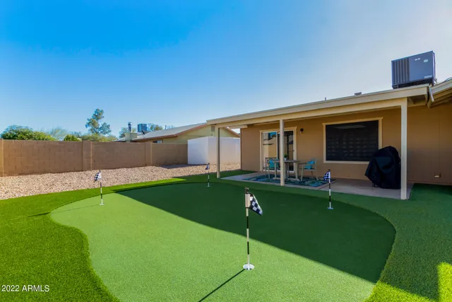 $8,995 | 114 West Hunter Street, Mesa, AZ 85201