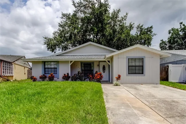 $2,600 | 12529 Mondragon Drive, Tampa, FL 33625
