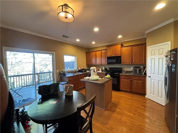 $2,750 | 1161 Liberty Parkway Northwest, Atlanta, GA 30318